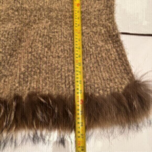 RUDSAK * Genuine Fur trimmed knitted vest jacket M - L EUC - Picture 5 of 10
